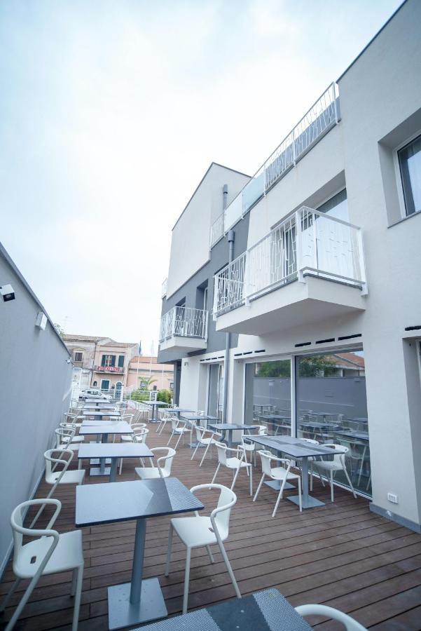 Hotel Malavoglia Aci Castello Esterno foto