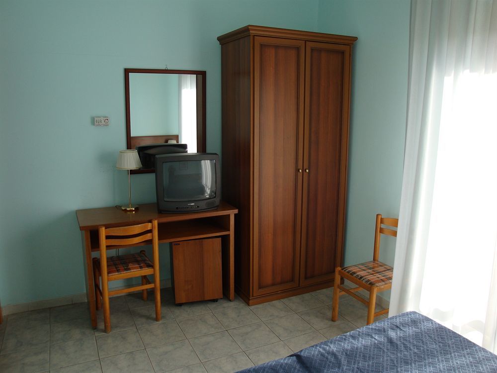 Hotel Malavoglia Aci Castello Esterno foto